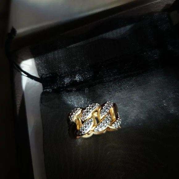 Freida Rothman Gold & Diamond Women's Ring - Paived Iced - Size 8 - New in Box - Picture 15 of 16